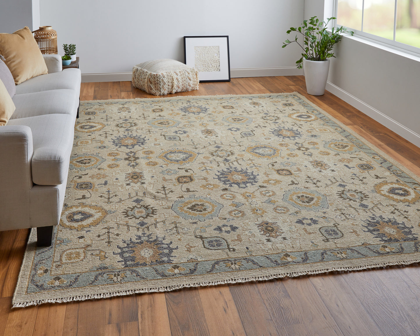 Corbitt Traditional Oriental, Tan/Blue/Gold