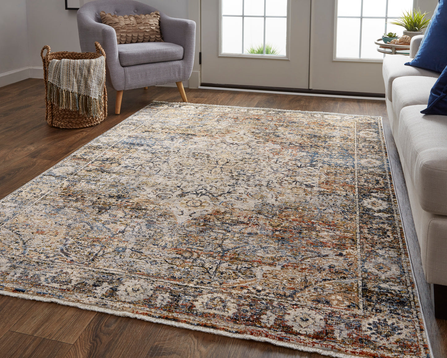 Kaia Transitional Medallion, Tan/Orange/Blue