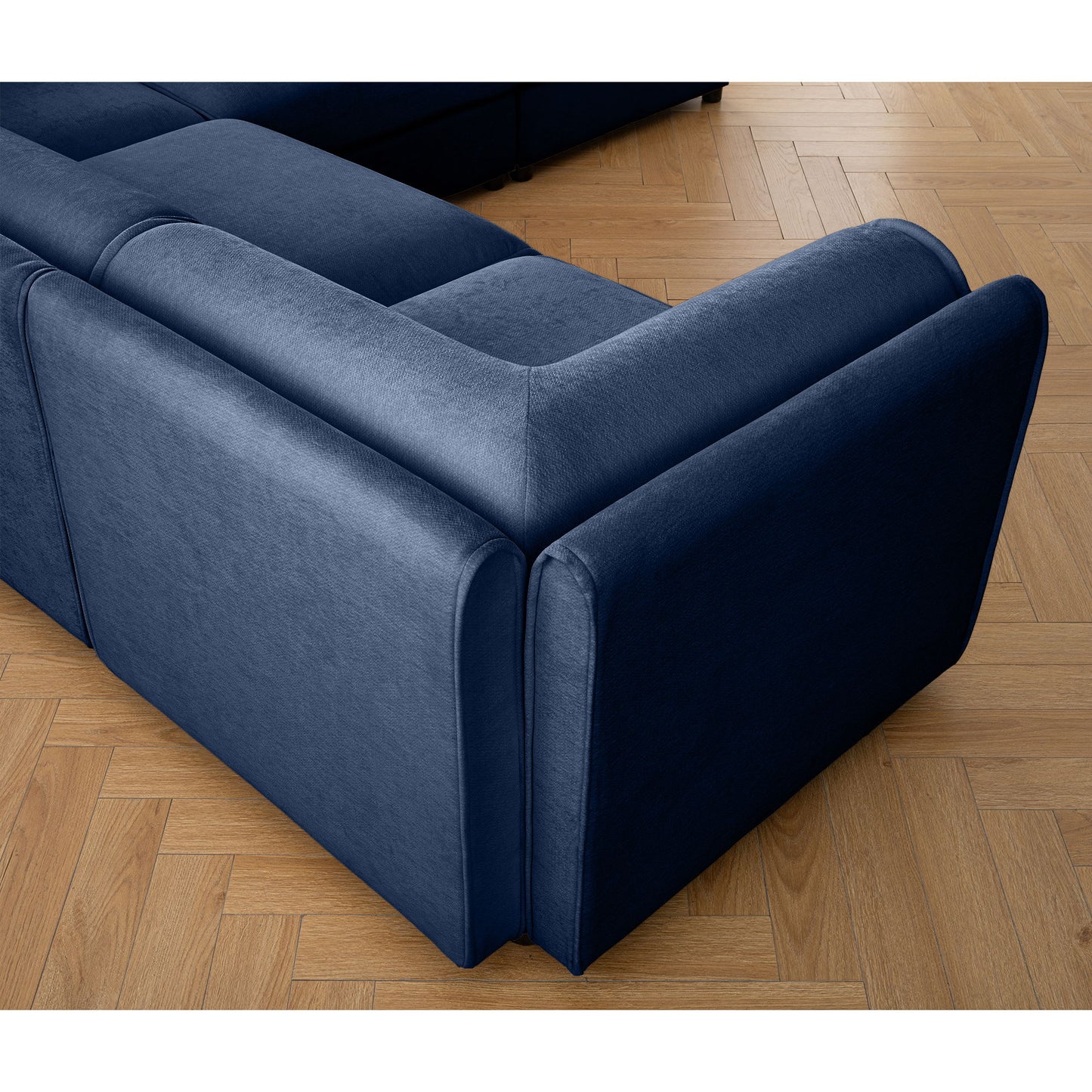 Contemporary Elegant Sofa With Storage And Ottoman