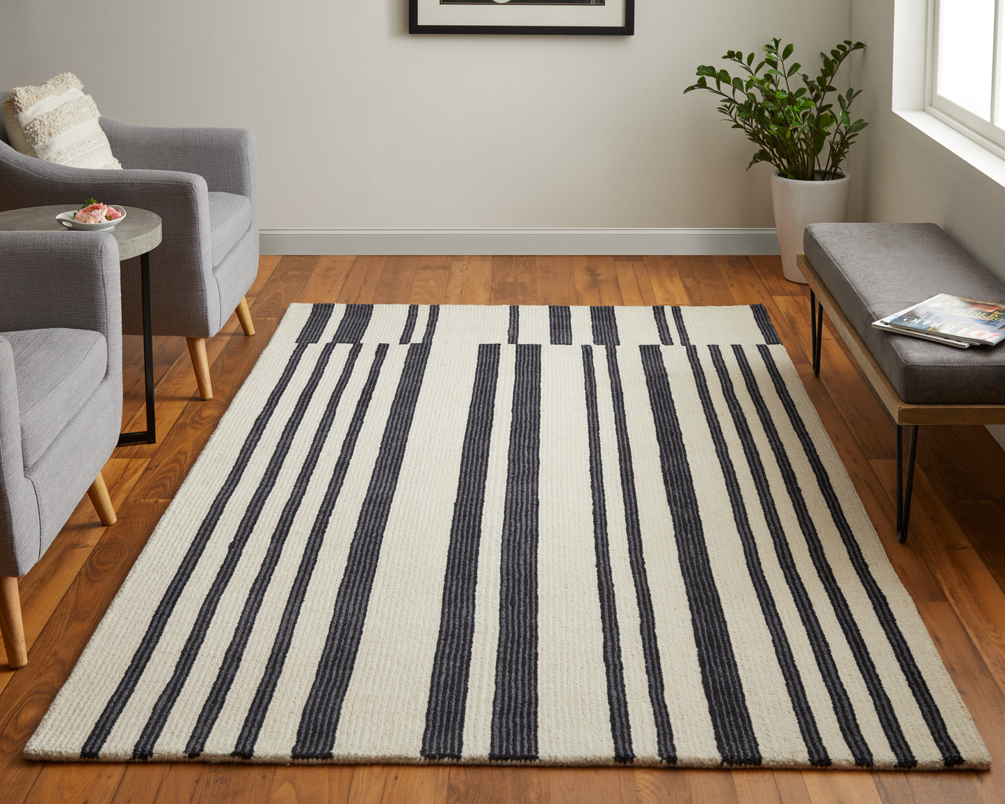Maguire Transitional Abstract, Ivory/Black