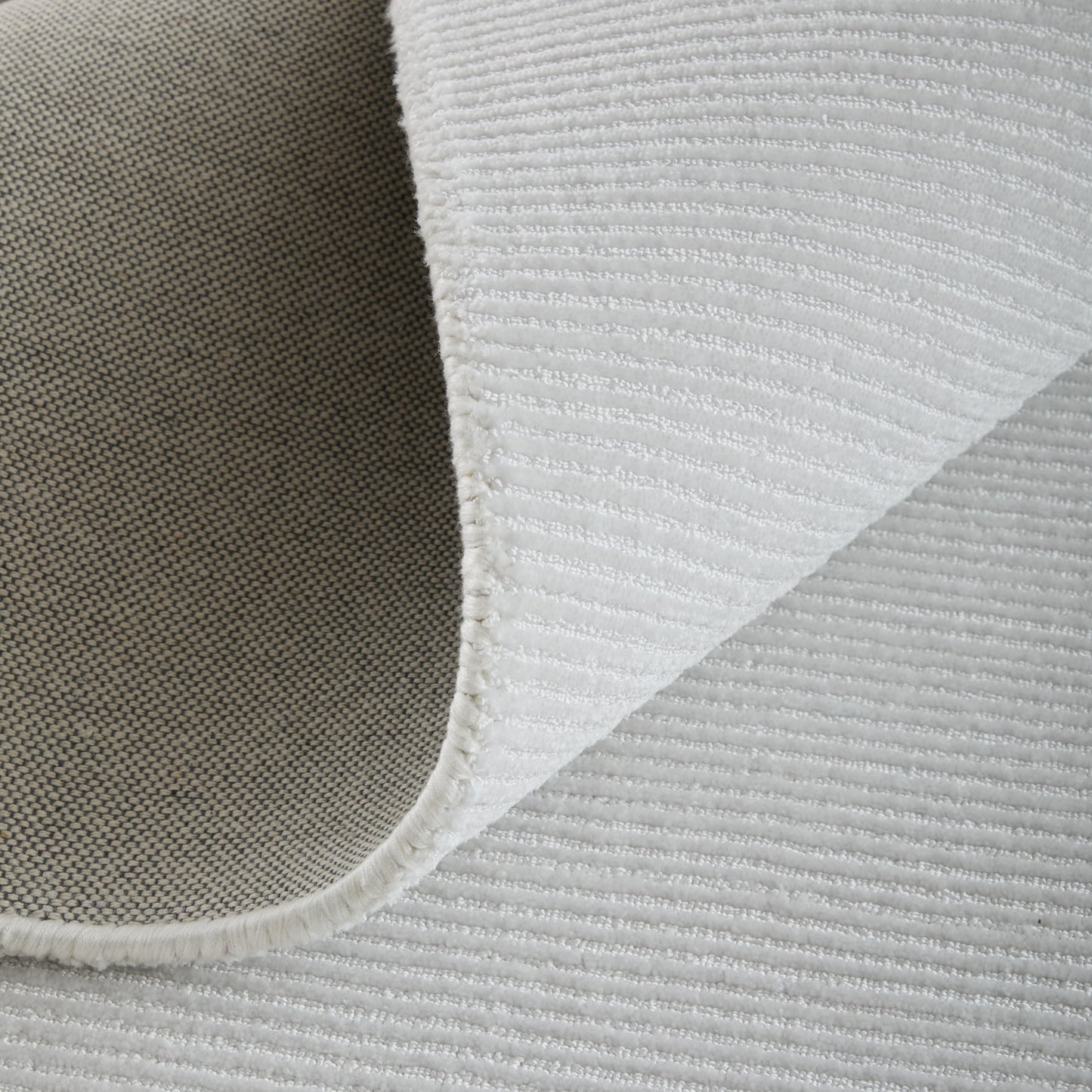 Abbott Modern Solid, White