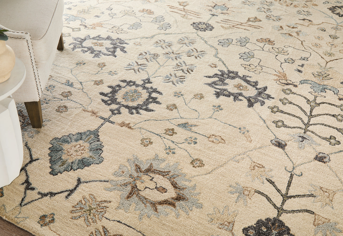 Springfield Transitional Floral & Botanical, Ivory/Tan/Gray