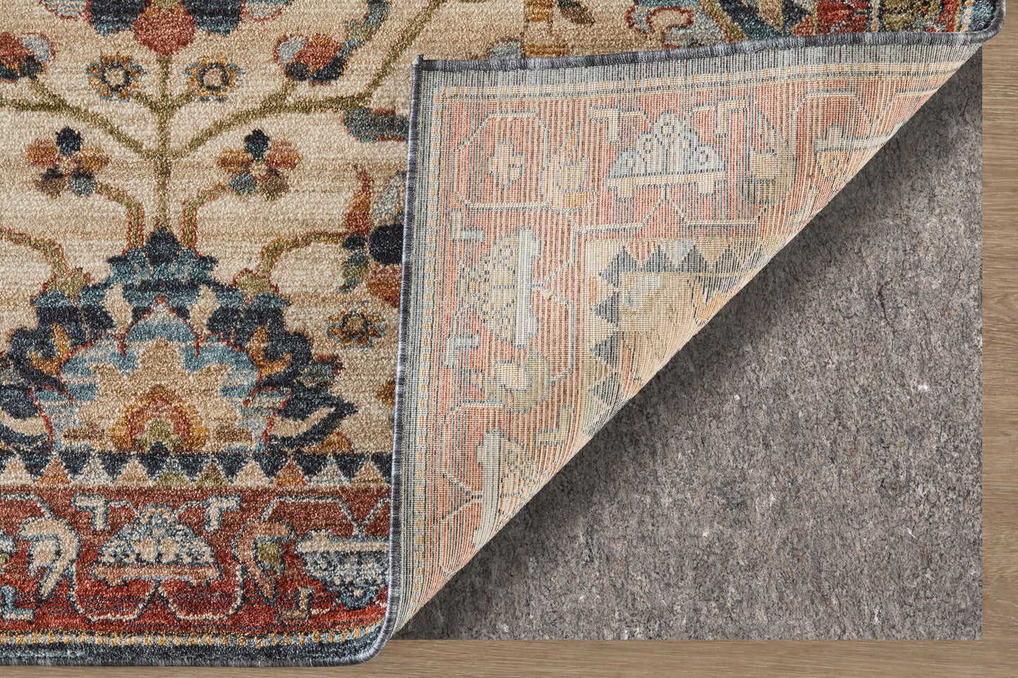 Pearson Traditional Medallion, Ivory/Red/Blue