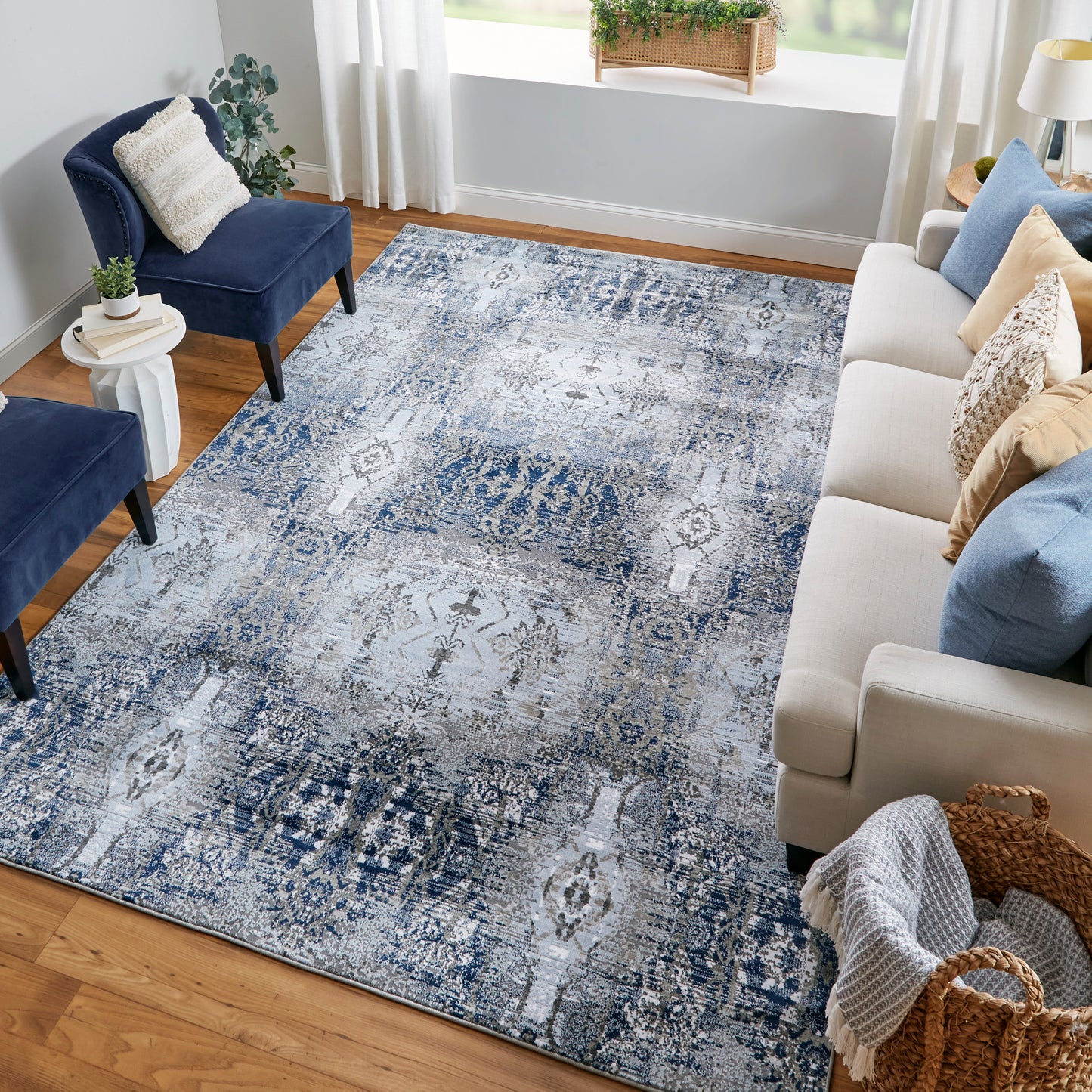 Gaspar Modern Damask, Blue/Gray/Taupe