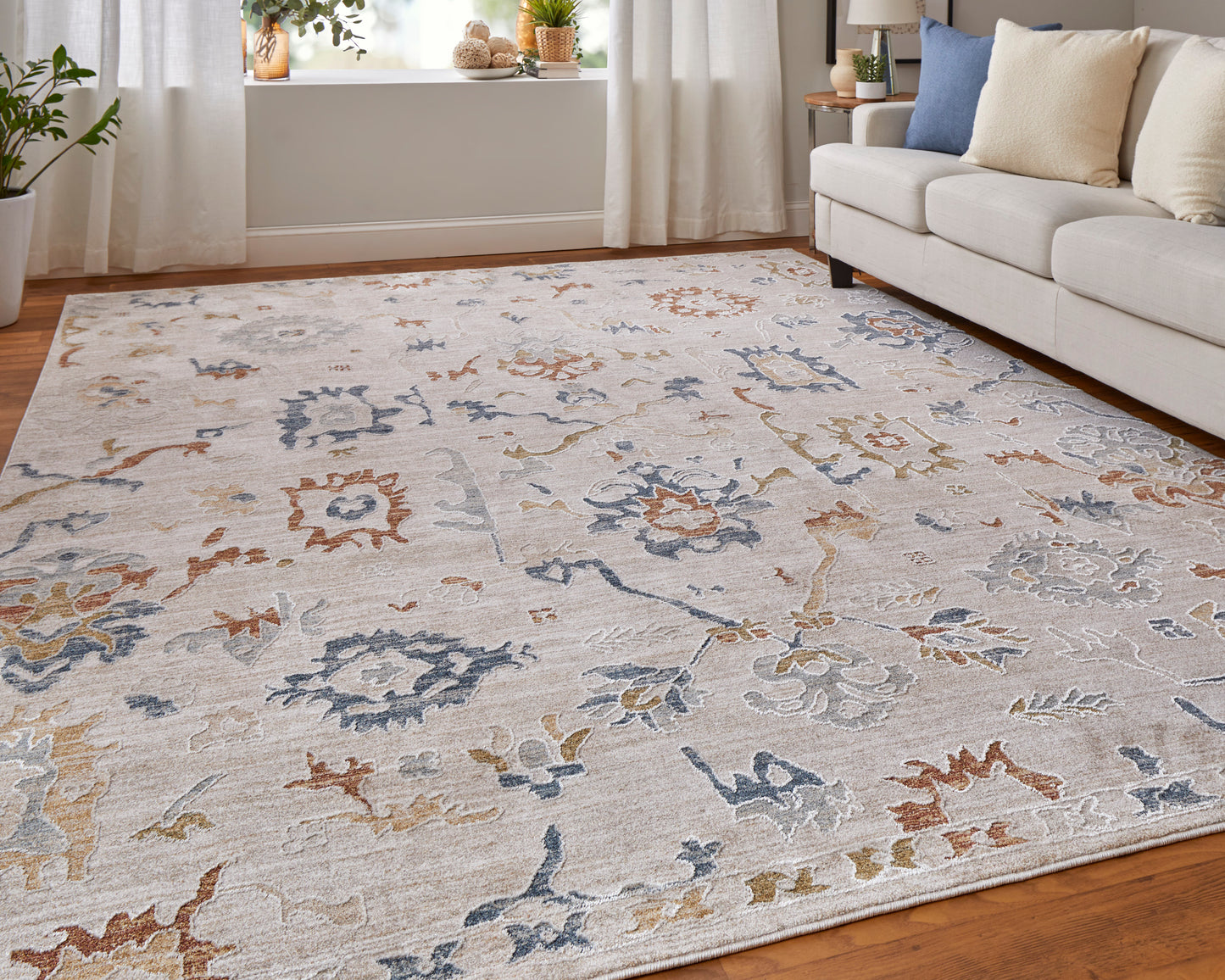 Pasha Transitional Floral & Botanical, Ivory/Blue/Gold