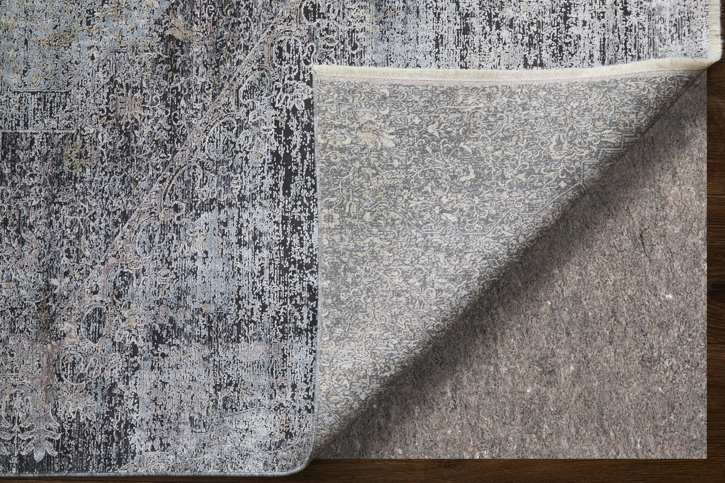 Sarrant Transitional Distressed, Gray/Silver/Ivory