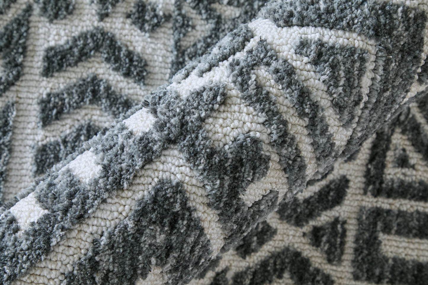 Colton Modern Southwestern, Gray/Black/Ivory