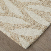 Wallace Modern Floral & Botanical, Tan/Ivory