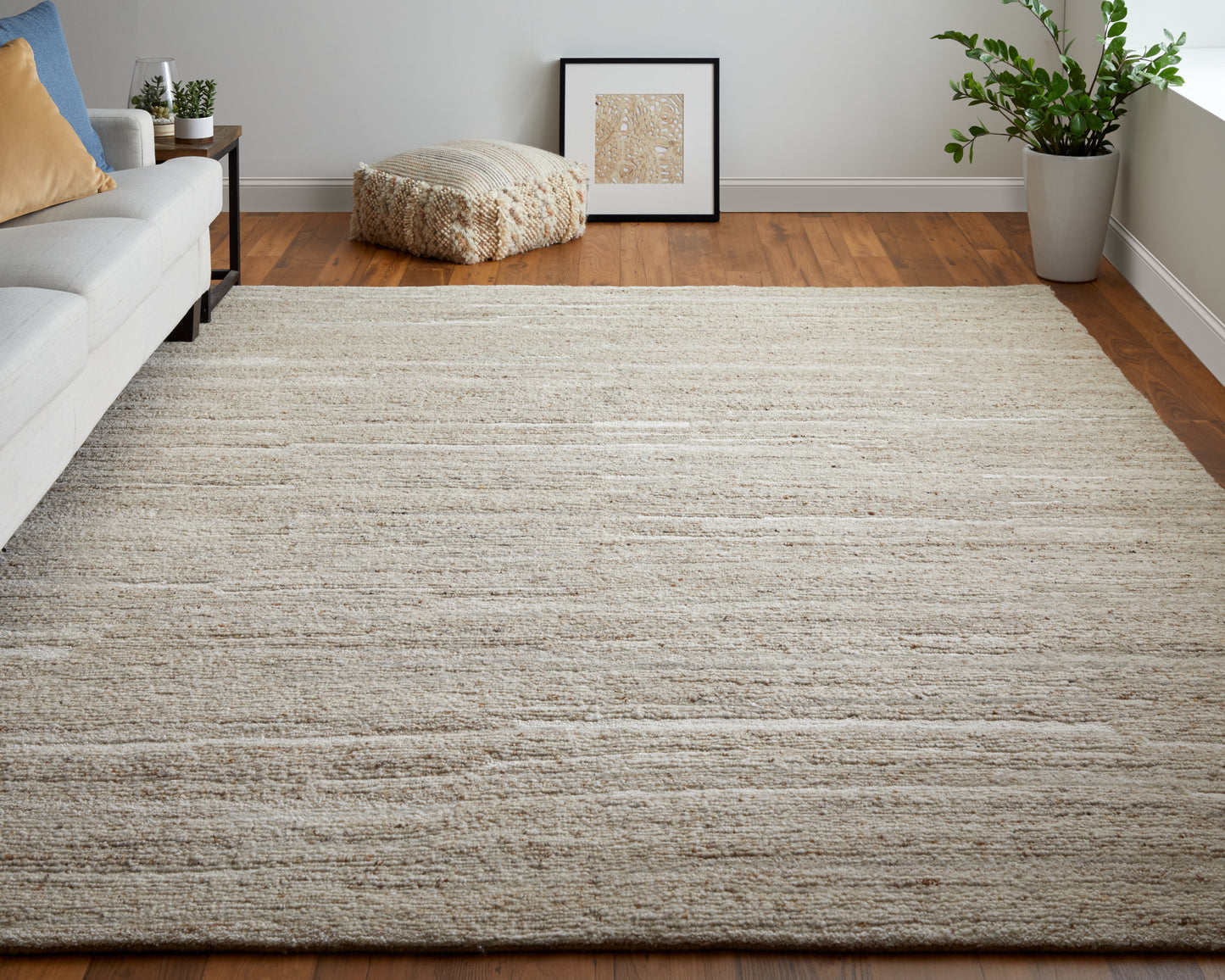 Navaro Modern Distressed, Ivory