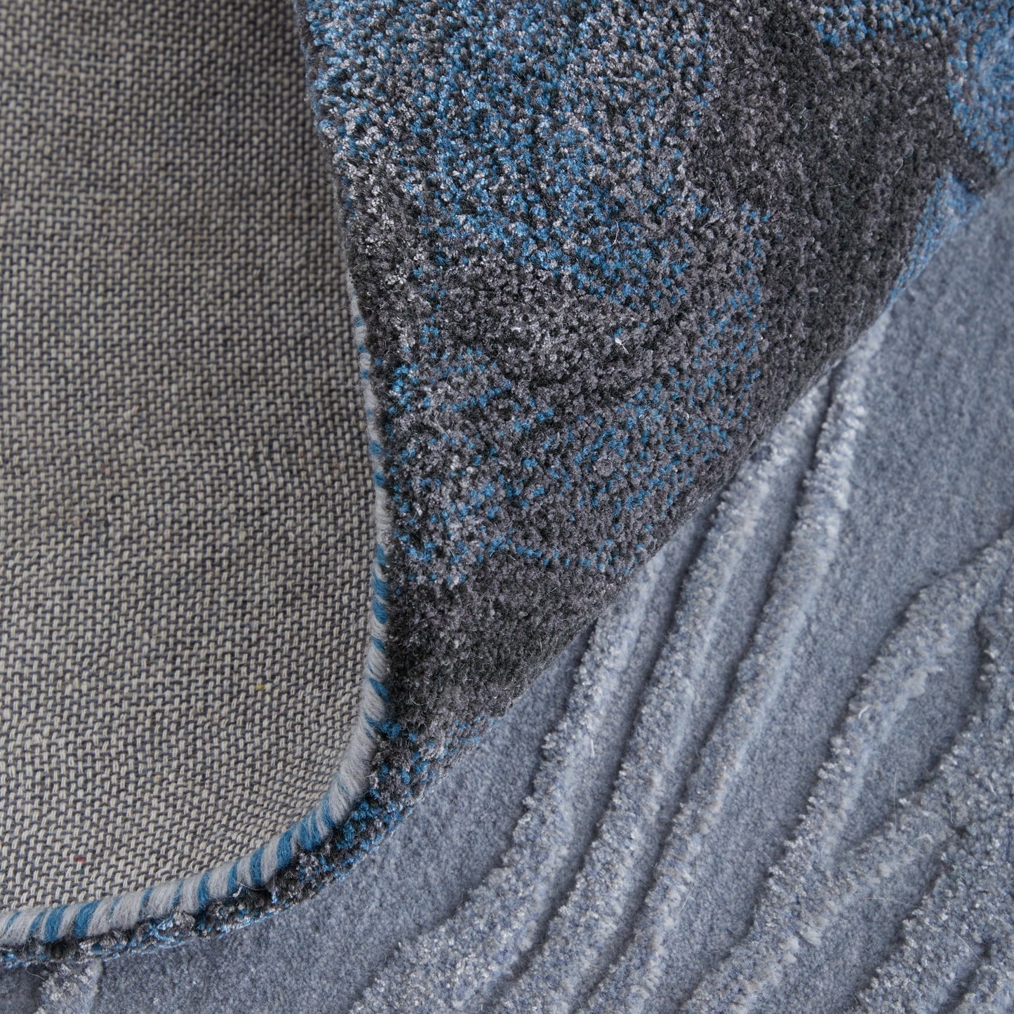 Kawai Modern Abstract, Blue/Black/Gray