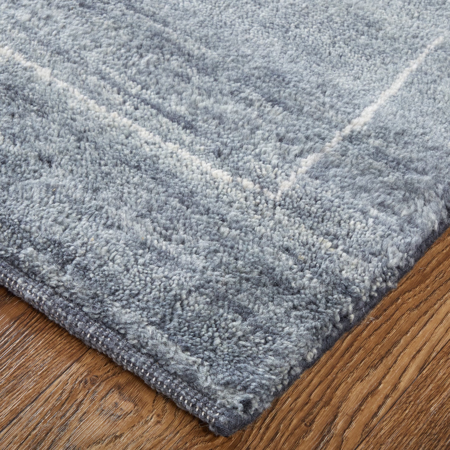 Agape Modern Abstract, Gray/Ivory