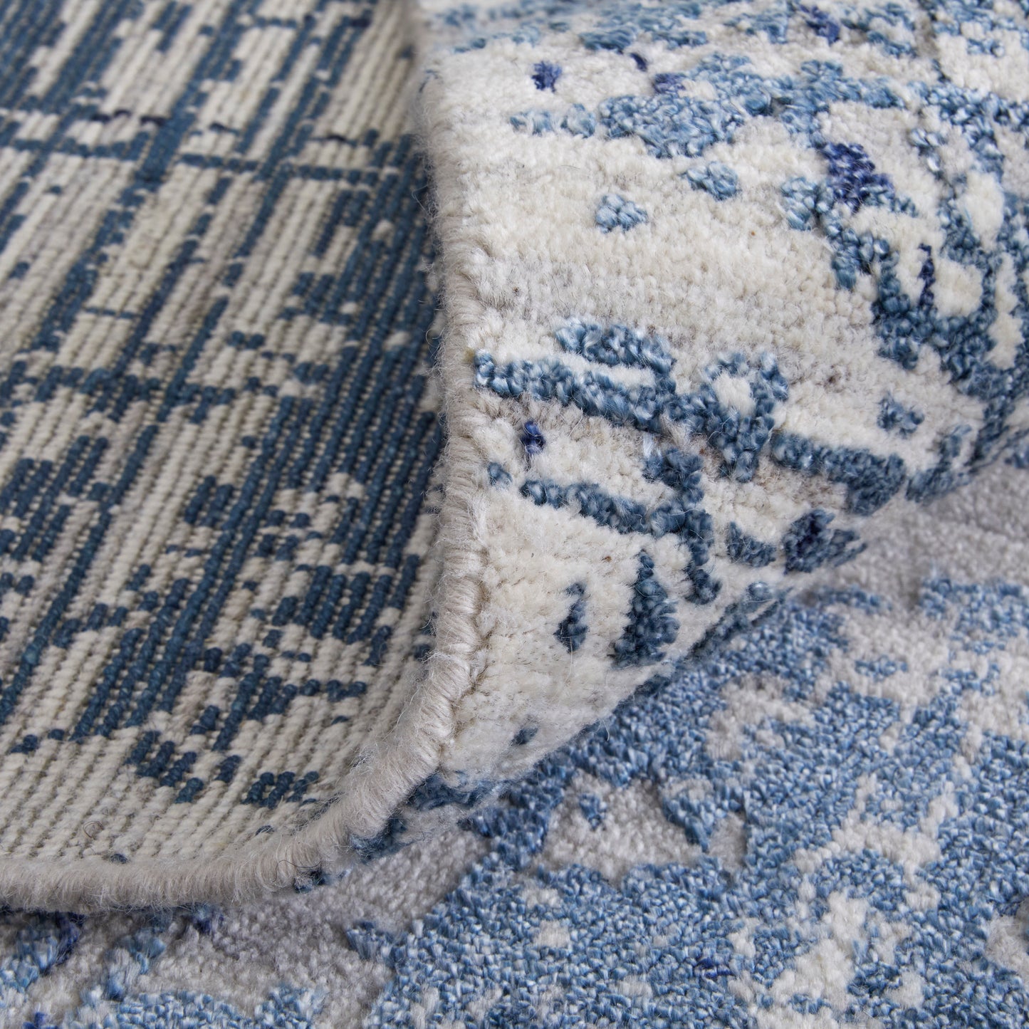 Eastfield Modern Abstract, Blue/Ivory