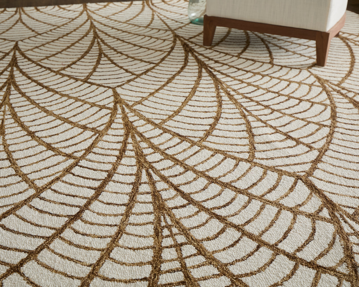 Wallace Modern Ikat, White/Brown
