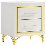 Malcolm - Bedroom Set With Wingback Design