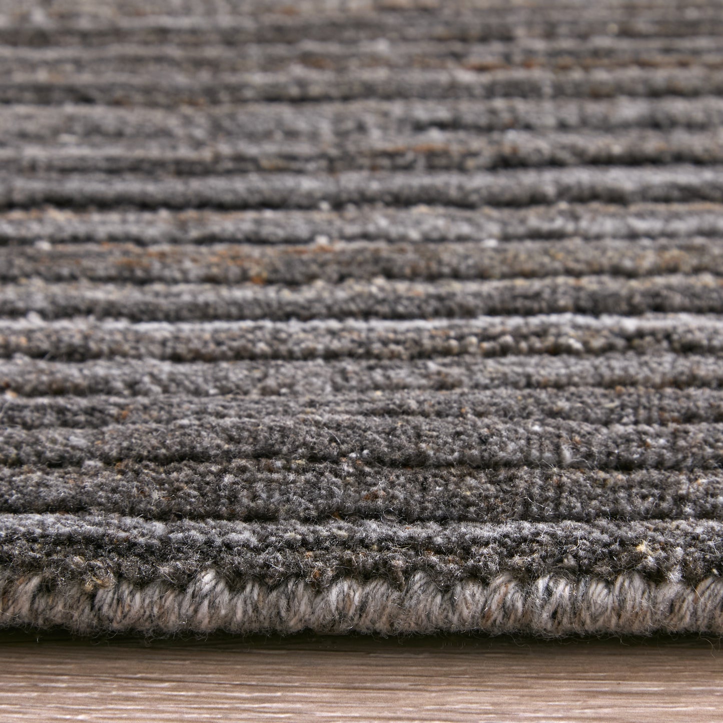 Lakewood Modern Solid, Black/Gray/Brown