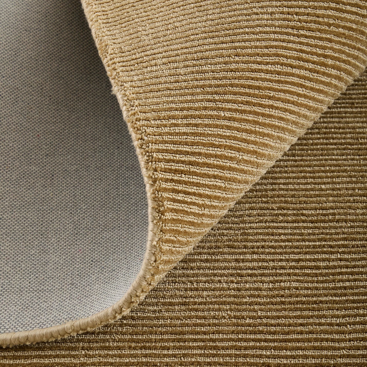 Abbott Modern Solid, Gold