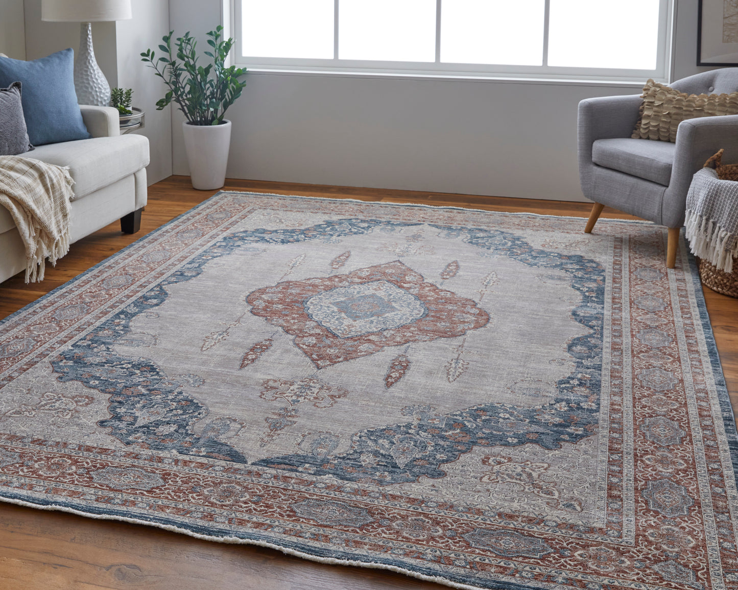 Marquette Transitional Medallion, Gray/Red/Blue