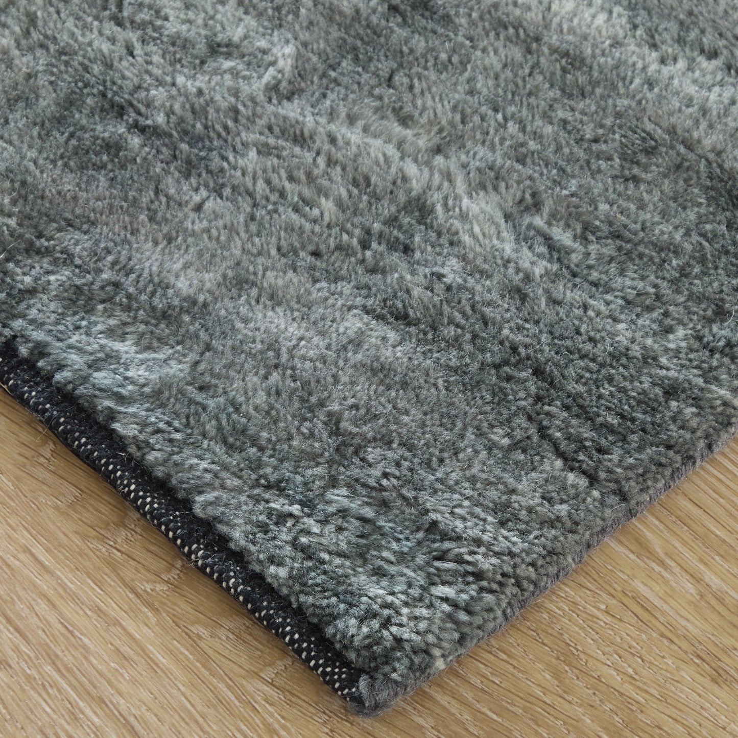 Agape Modern Abstract, Gray/Ivory