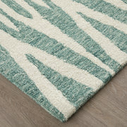 Wallace Modern Chevron, Blue/White
