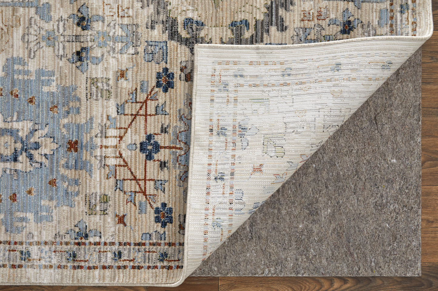 Melrose Traditional Floral & Botanical, Tan/Blue/Red