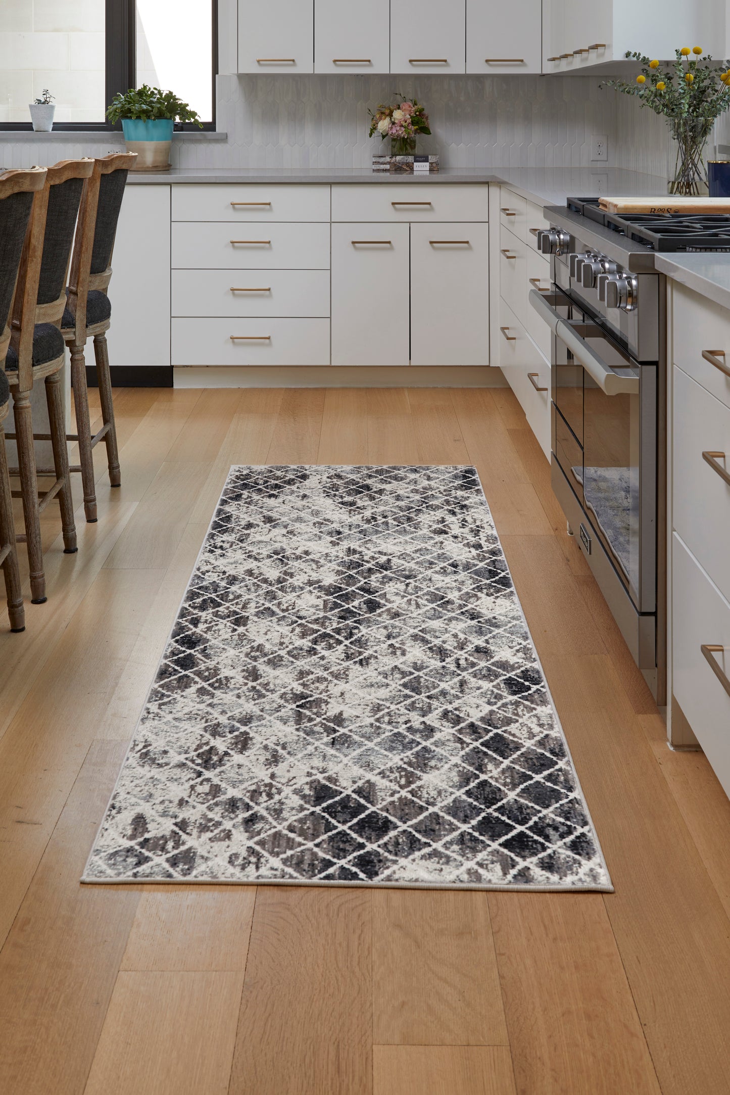 Kano Transitional Diamond, Ivory/Gray/Taupe