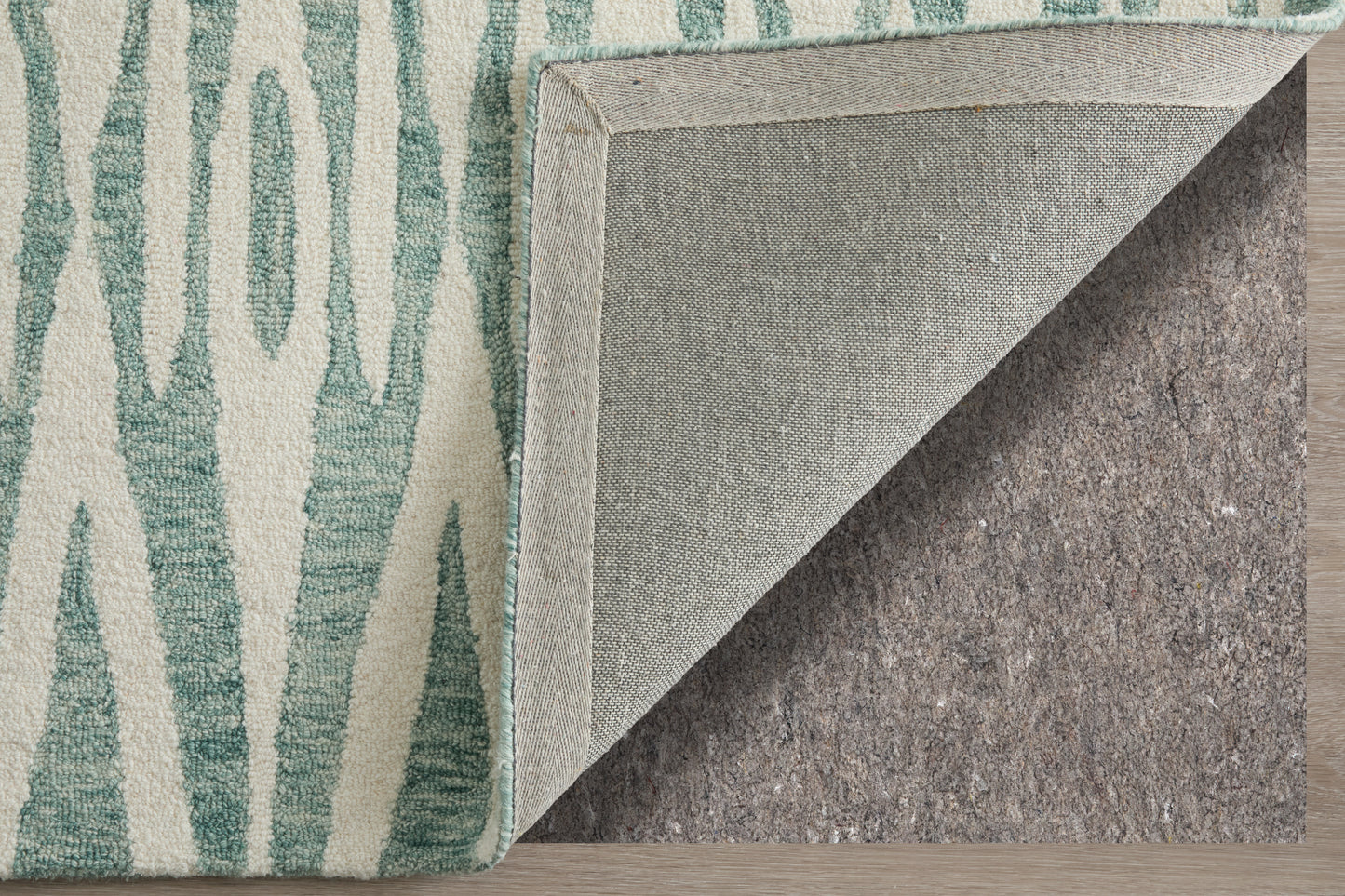 Wallace Modern Chevron, Blue/White