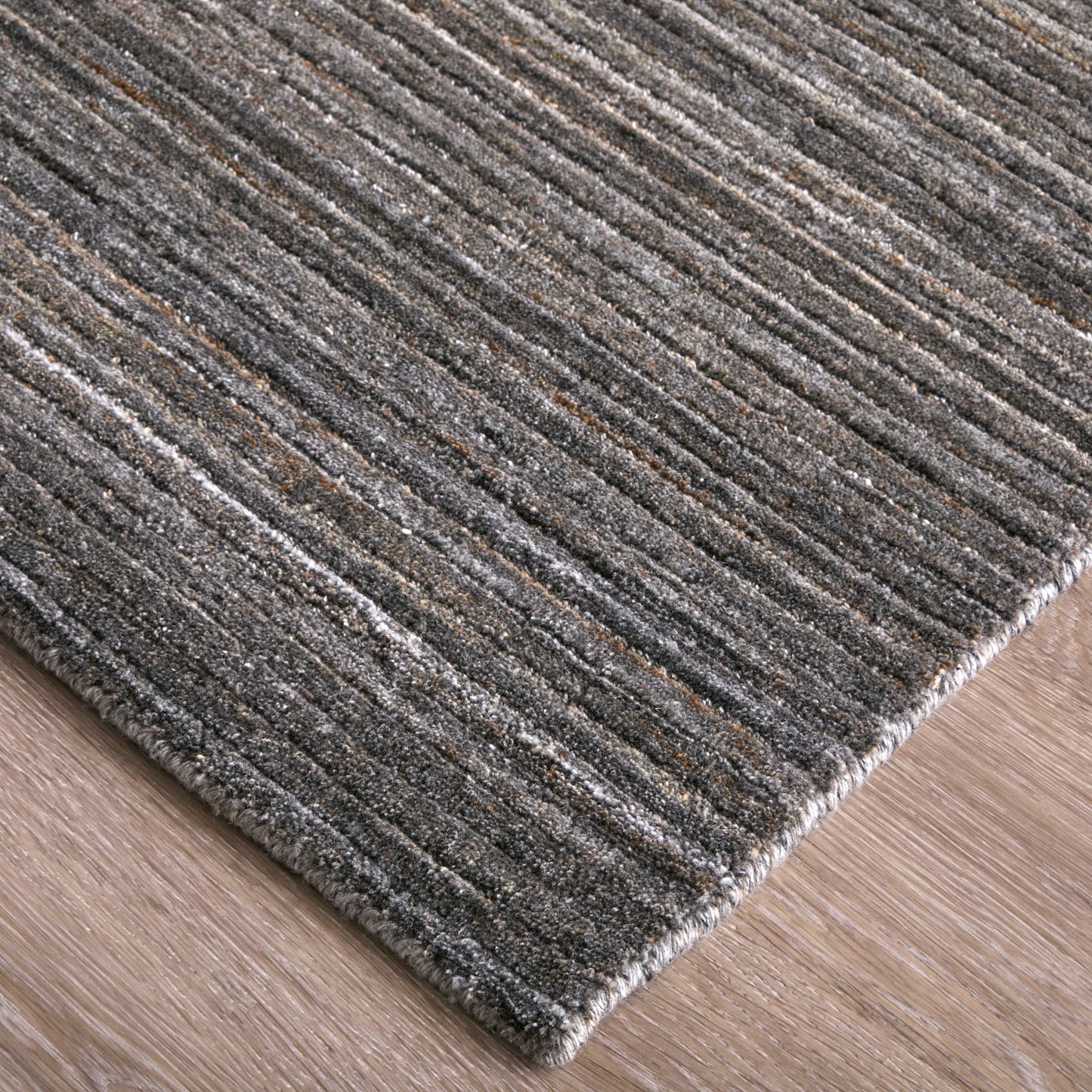 Lakewood Modern Solid, Black/Gray/Brown