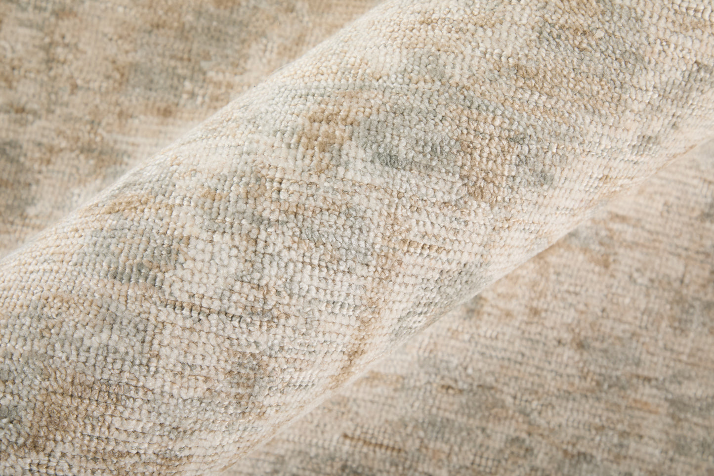 Loralai Traditional Oriental, Ivory/Tan/Green