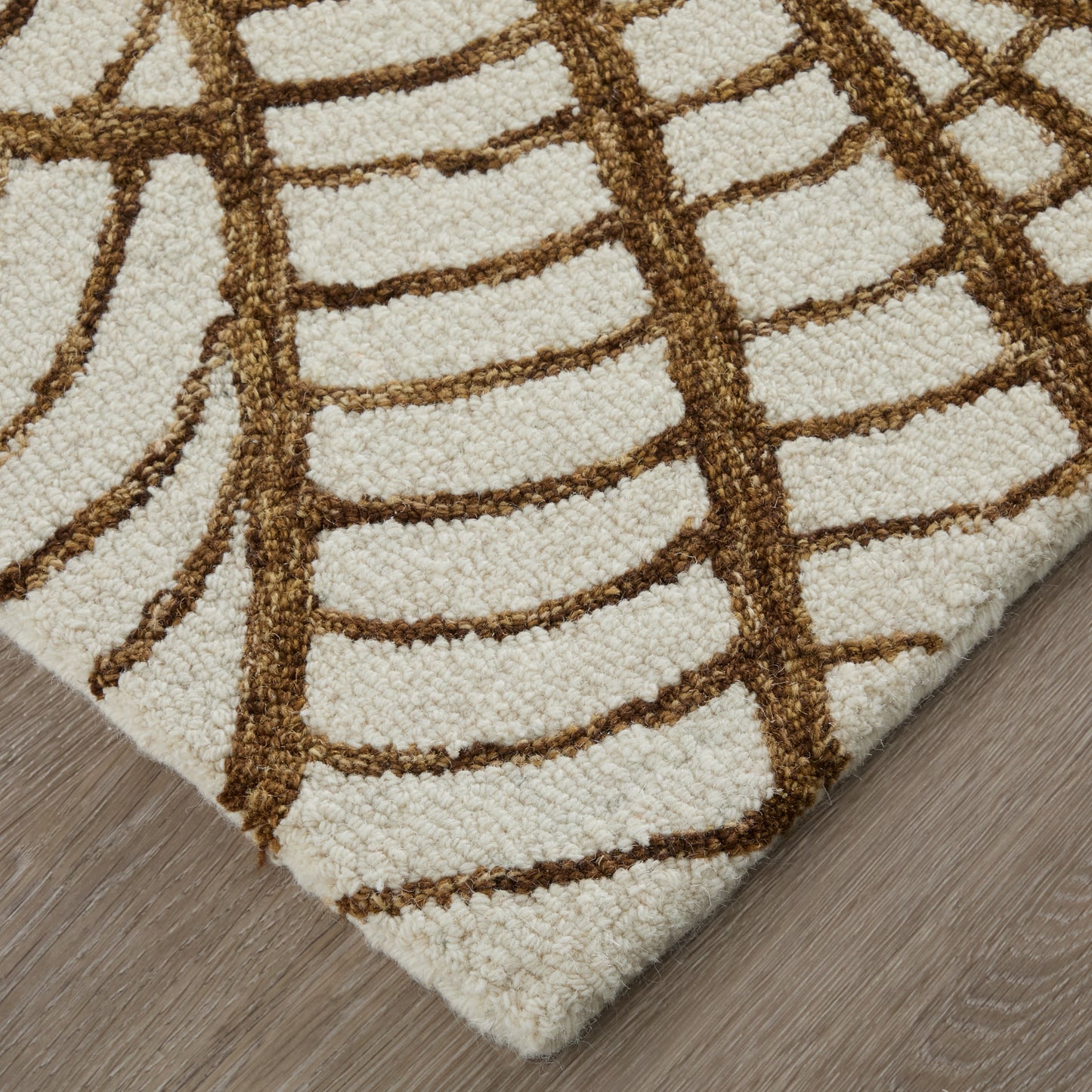 Wallace Modern Ikat, White/Brown