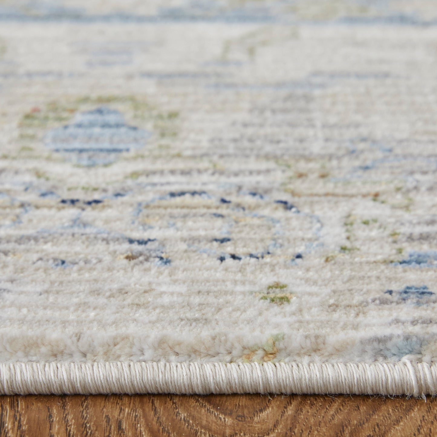 Melrose Transitional Distressed, Ivory/Green/Blue