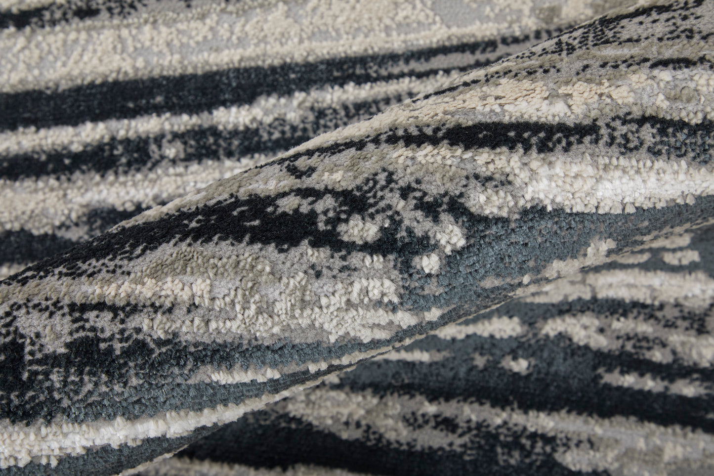 Micah Modern Diamond, Black/Silver/Taupe
