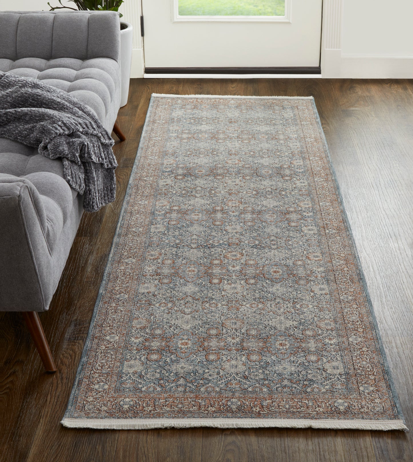 Marquette Transitional Oriental, Blue/Red