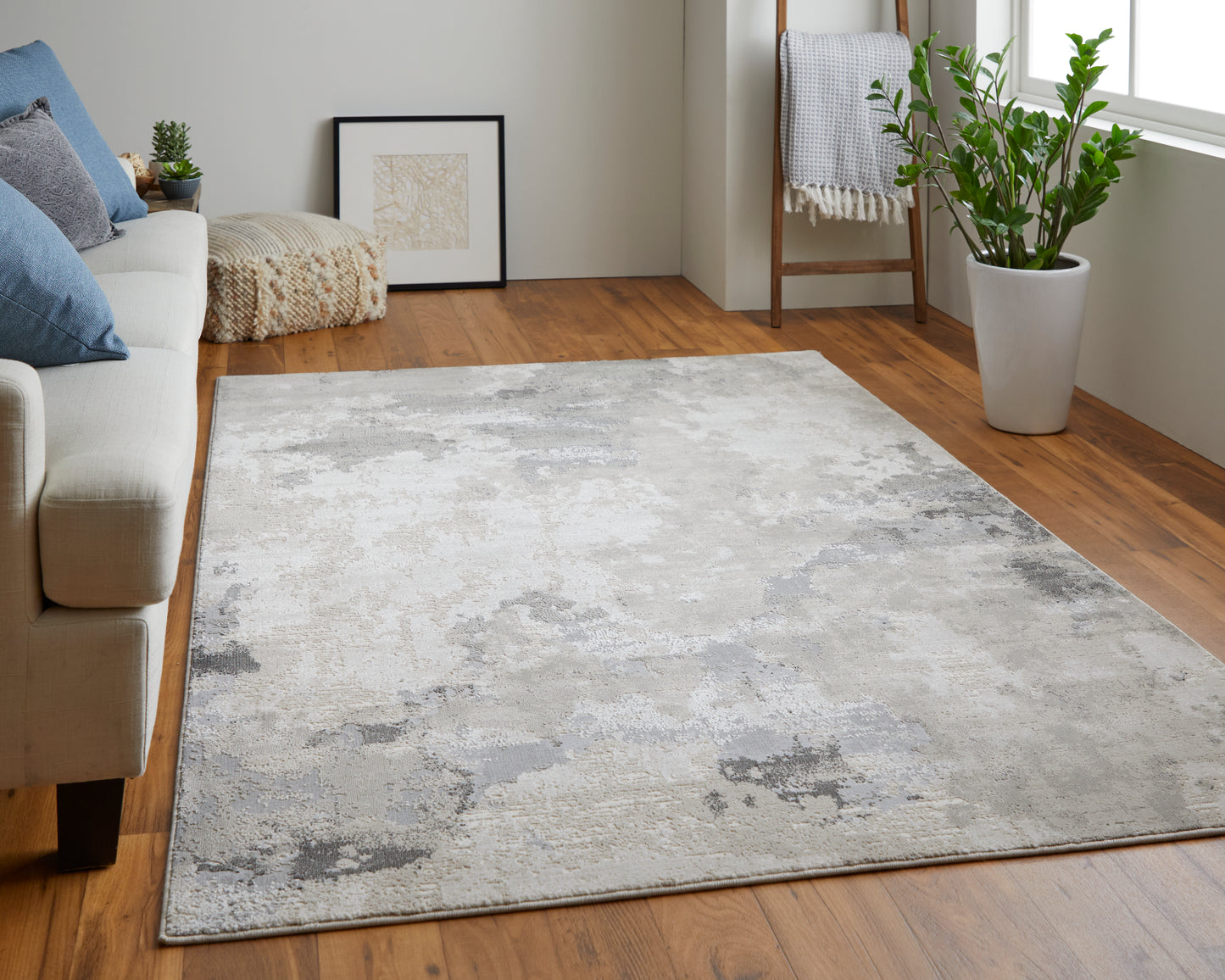 Prasad Modern Watercolor, Ivory/Gray