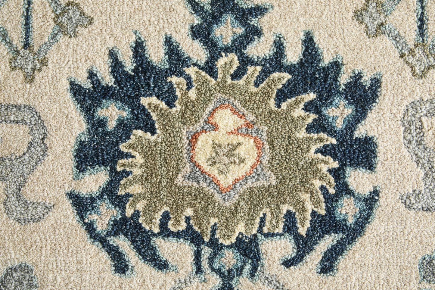 Springfield Traditional Floral & Botanical, Blue/Gray/Ivory
