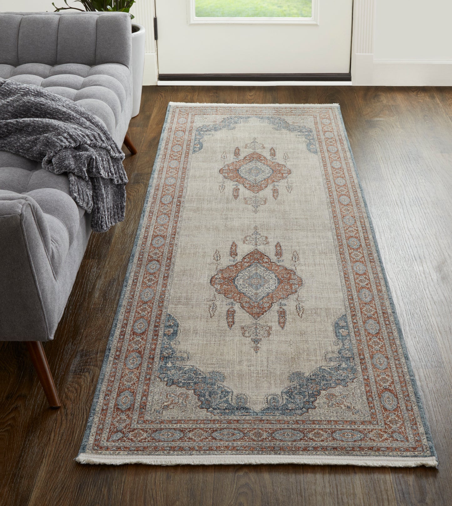 Marquette Transitional Medallion, Gray/Red/Blue