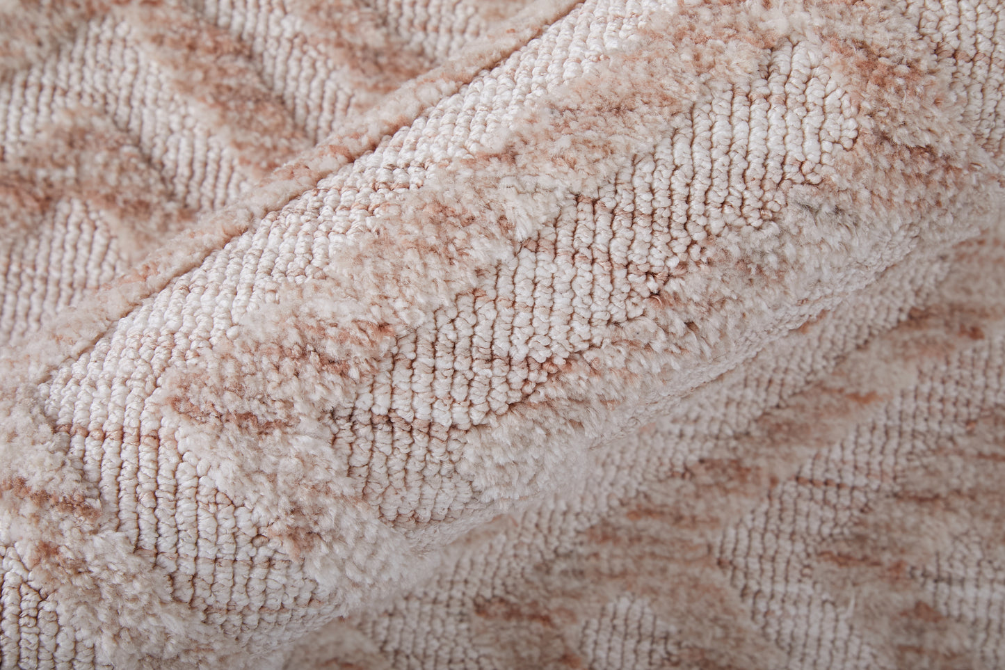 Colton Modern Diamond, Pink/Ivory