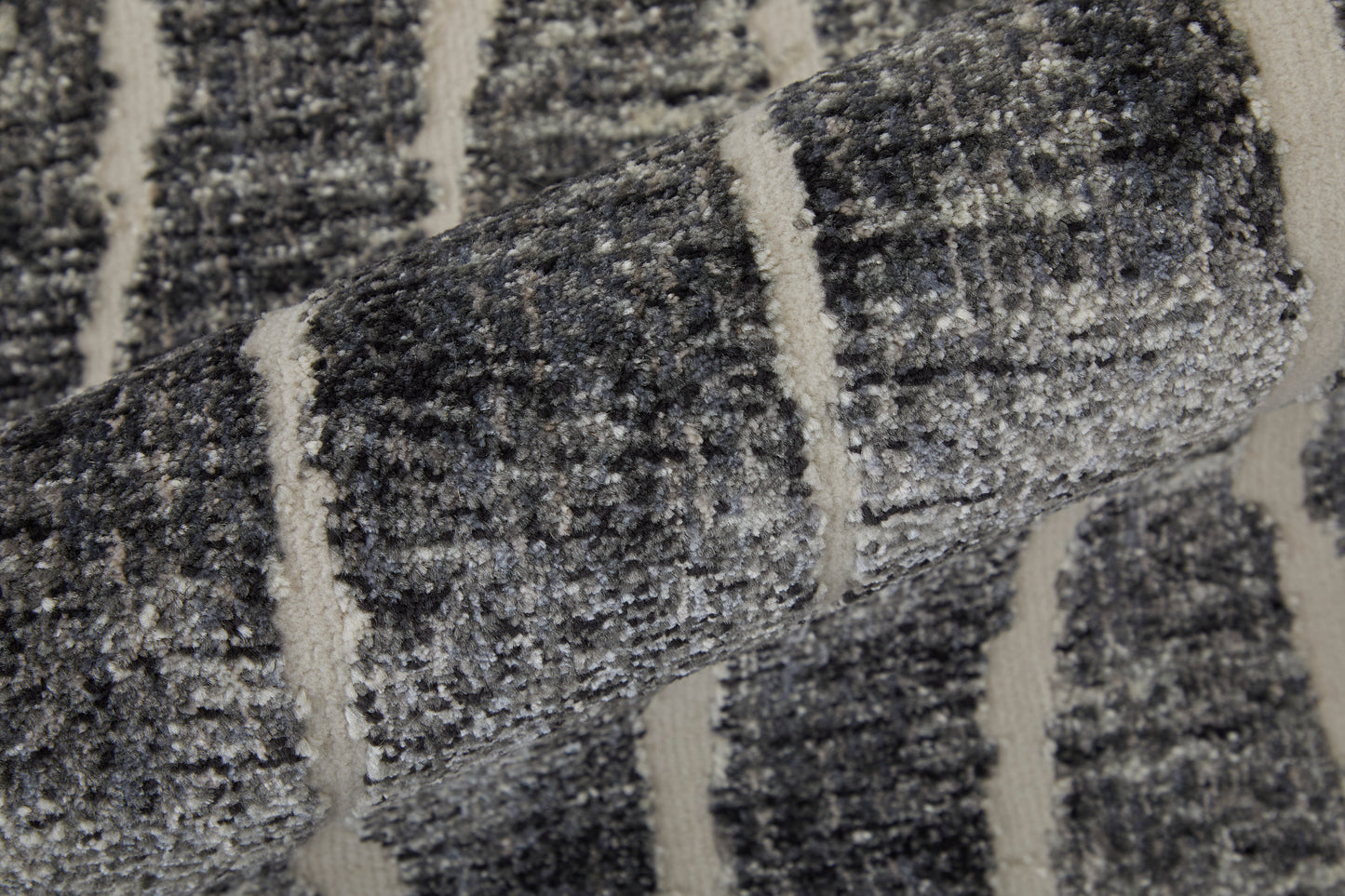 Kano Transitional Abstract, Black/Gray/Ivory