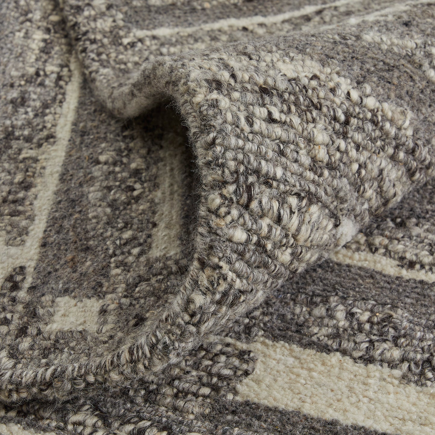 Navaro Modern Abstract, Gray/Taupe/Ivory