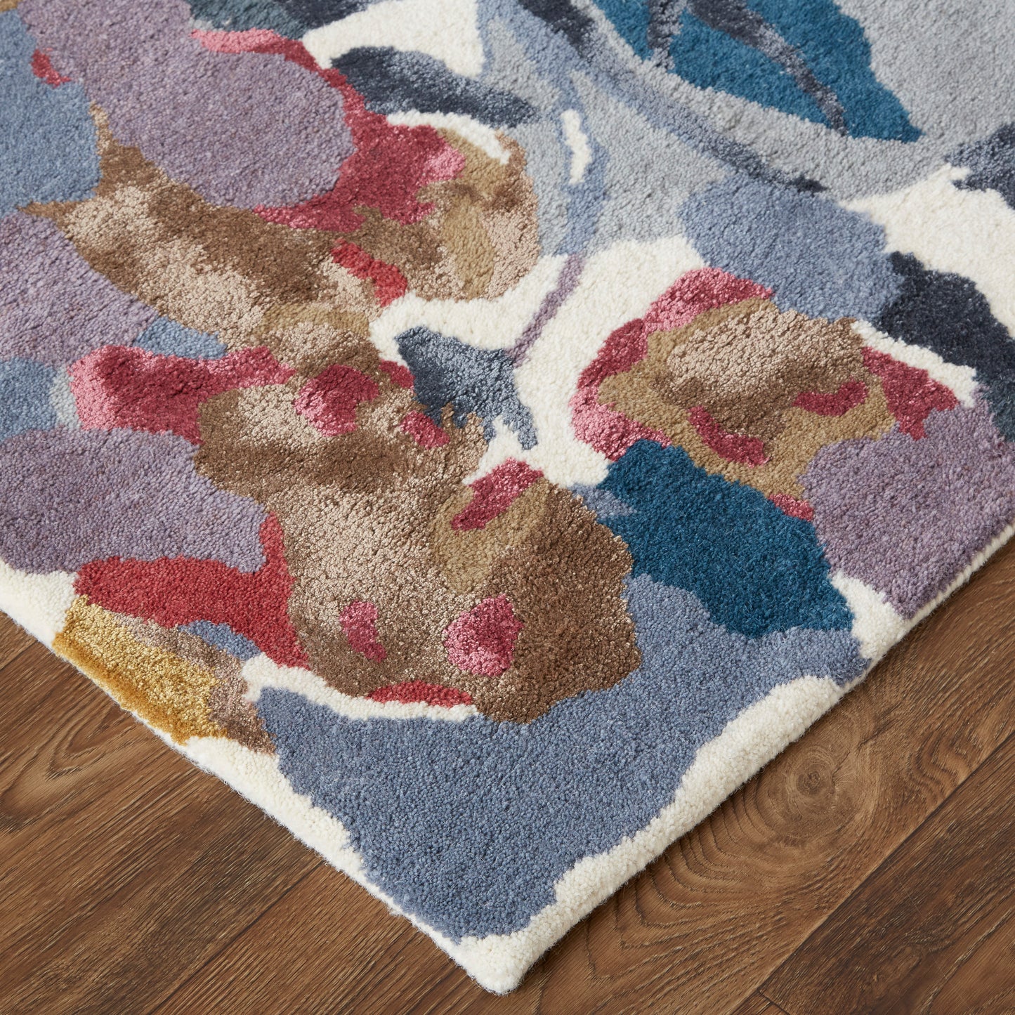 Dafney Transitional Floral & Botanical, Blue/Gray/Pink