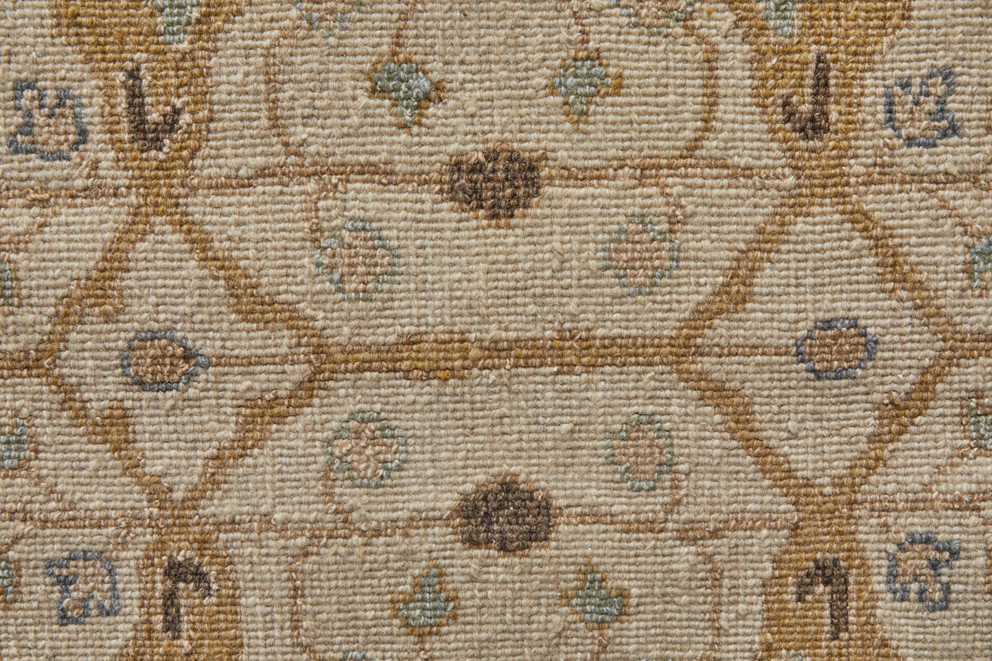 Corbitt Traditional Oriental, Ivory/Gold