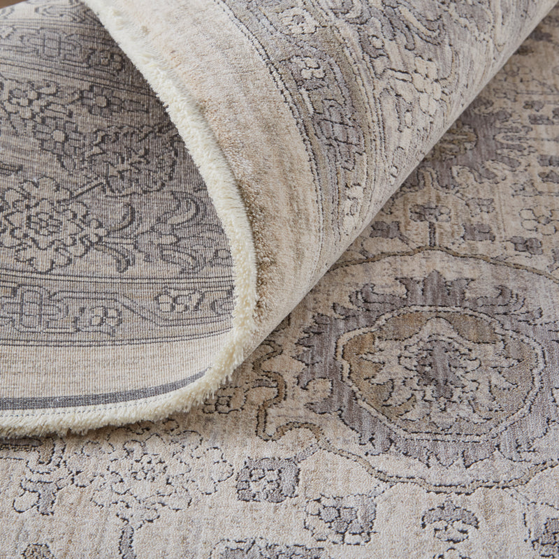 Marquette Transitional Oriental, Gray/Silver/Ivory
