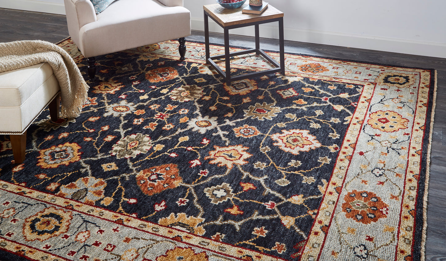 Carrington Traditional Oriental, Black/Gold/Gray