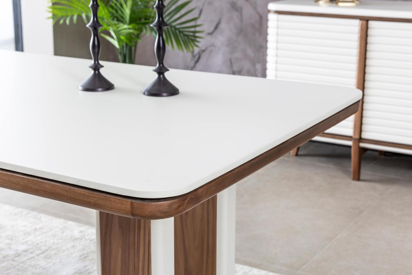 Bentley Moonstone Dining Room Set