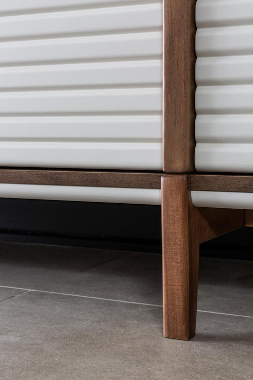 Bentley Moonstone Dining Room Set