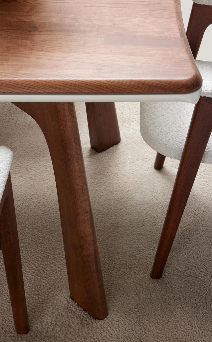 Corvette Dining Room Set