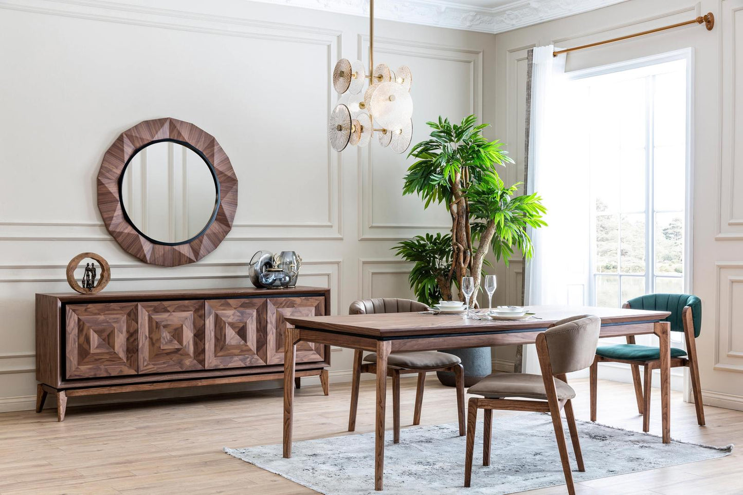 Maserati Dining Room Set