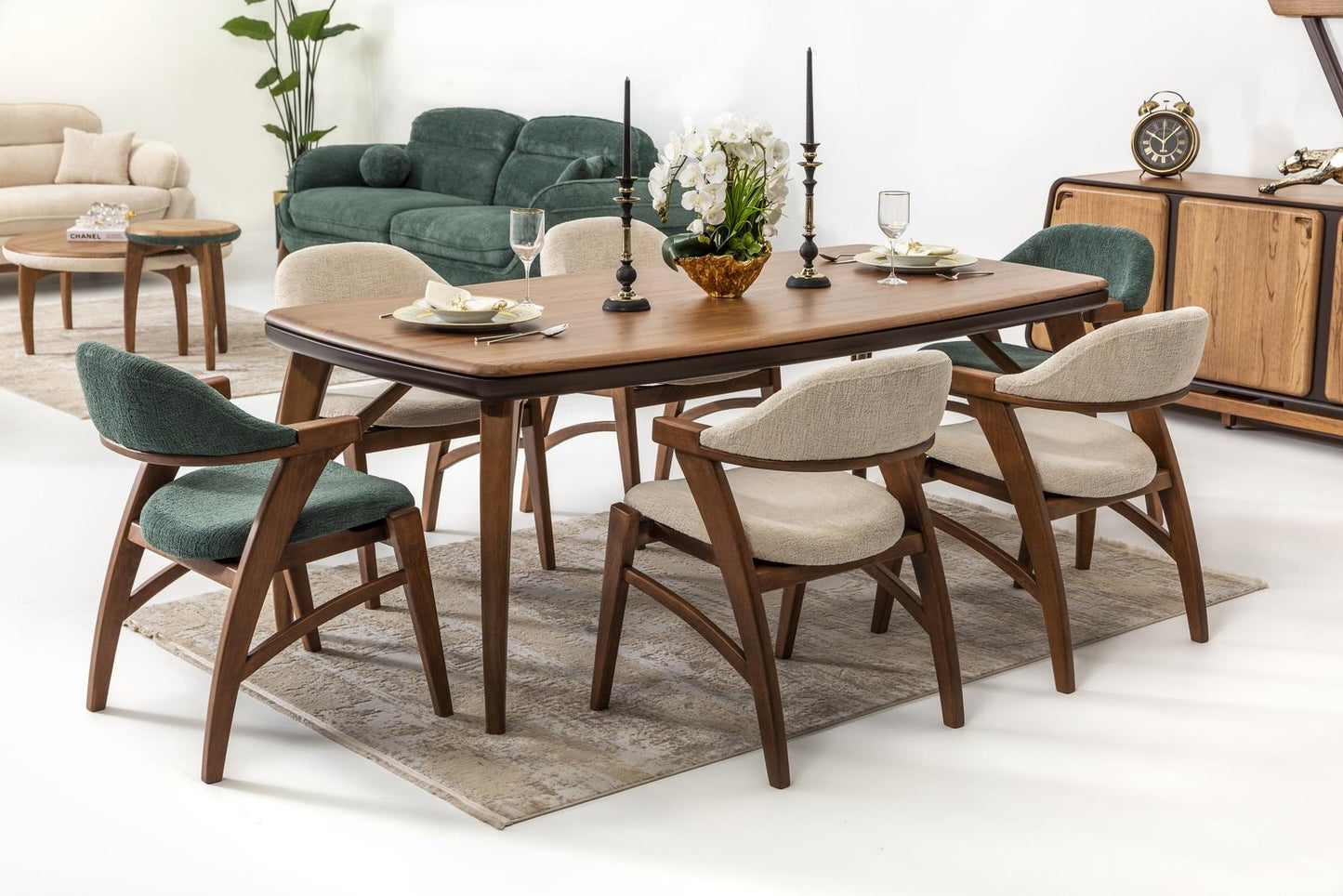 Mustang Dining Room Set