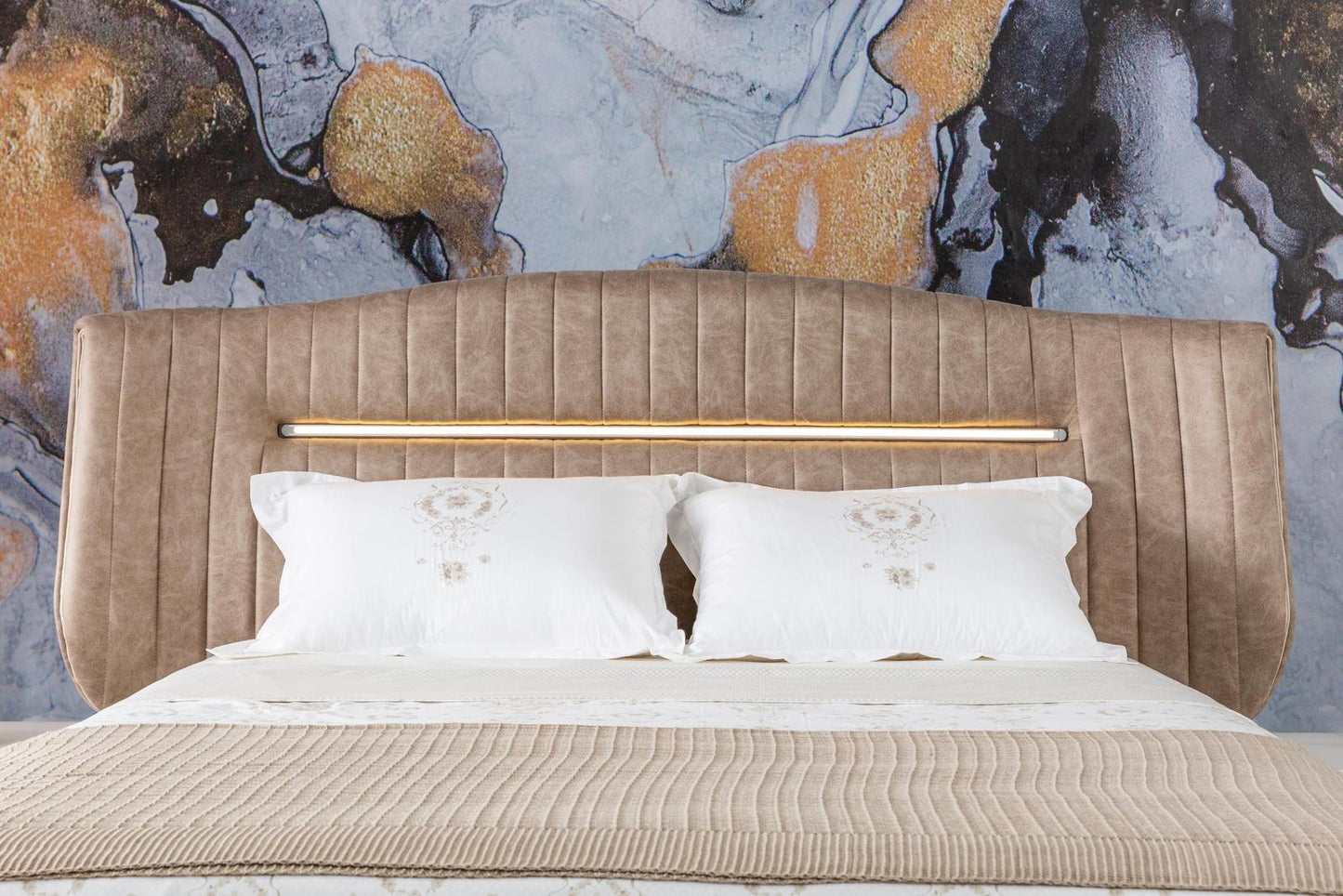 Tetra Bedroom Set