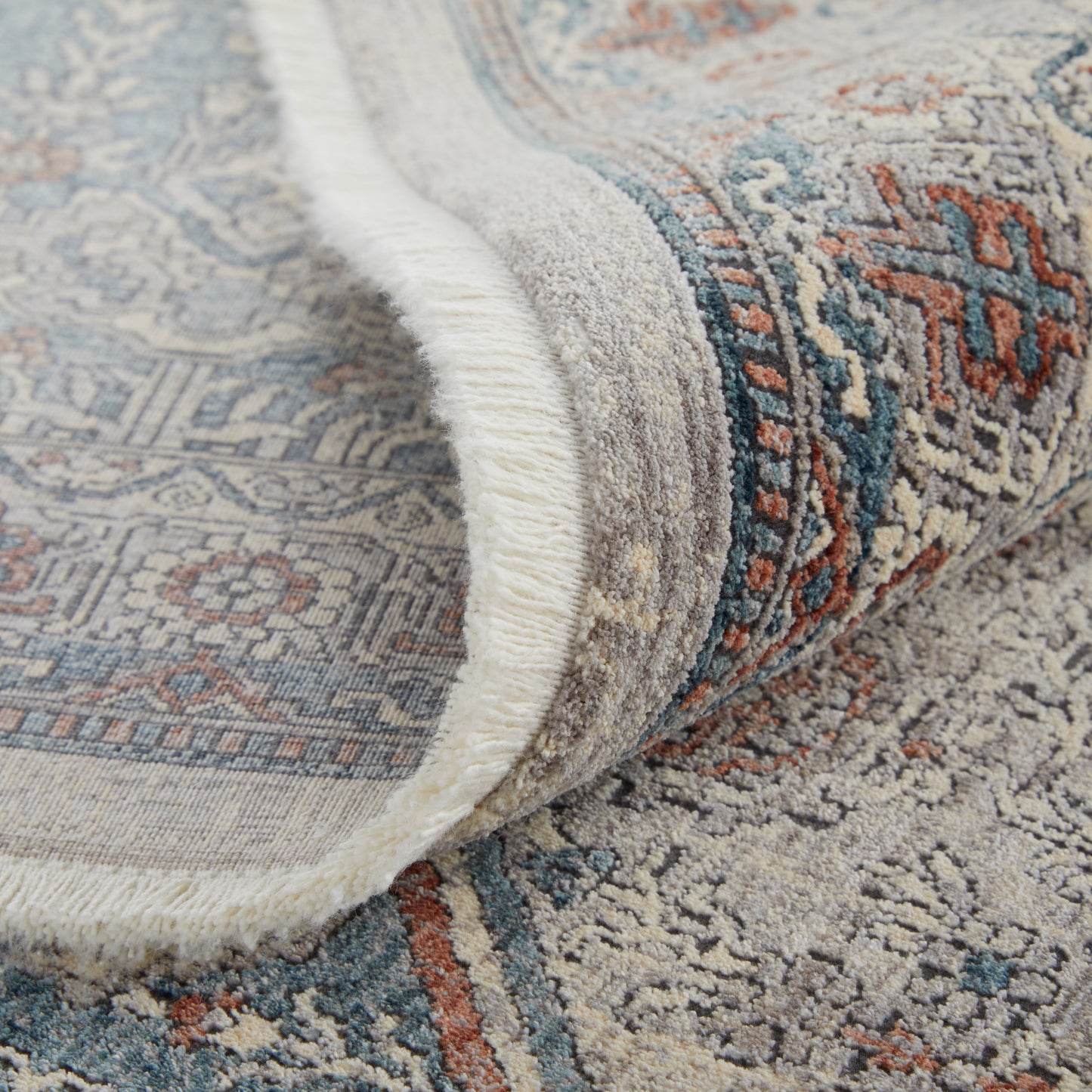 Marquette Transitional Medallion, Blue/Ivory