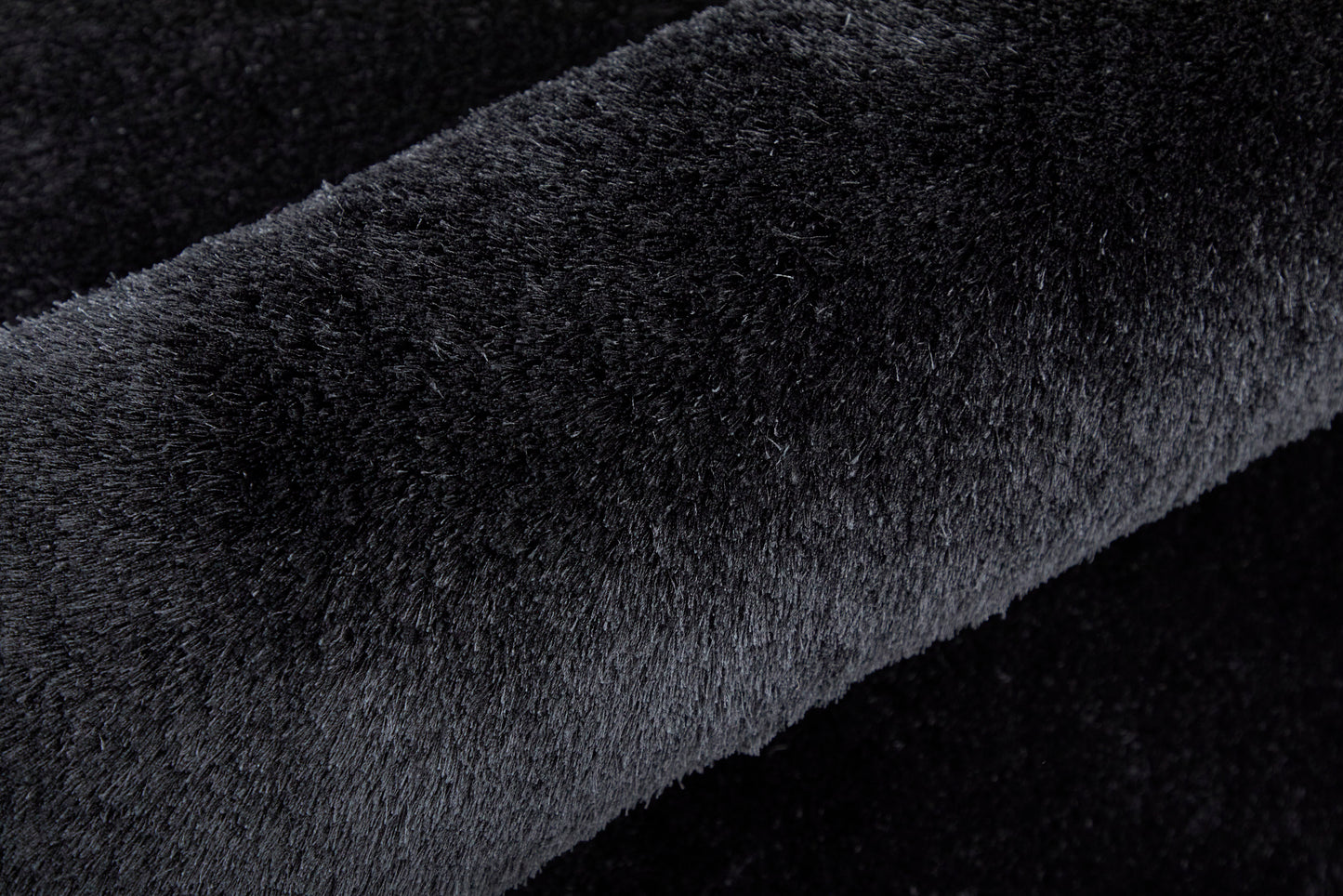 Indochine Modern Solid, Black